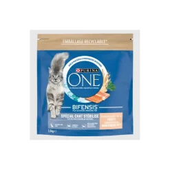 Purina ONE Croquettes pour Chat Stérilisé à la Truite et au Blé 1,5 kg