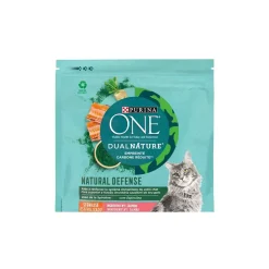 Purina ONE DualNature - NATURAL DEFENSE - Croquettes Spécial Chat Stérilisé Saumon et Spiruline 1,4 kg